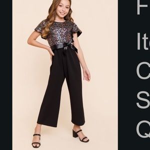 Adorable! EUC Girls sequin party jumpsuit XL(14-16)